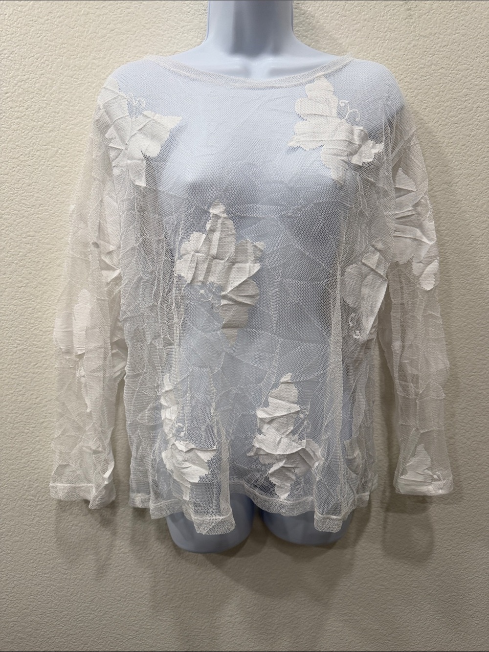 Rialto Sheer White Floral Appliqué Long Sleeve Top